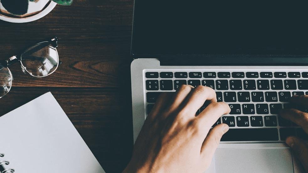 Mastering the Art of Resume Writing for a Stellar Career in Technology as Senior Leaders for the UAE